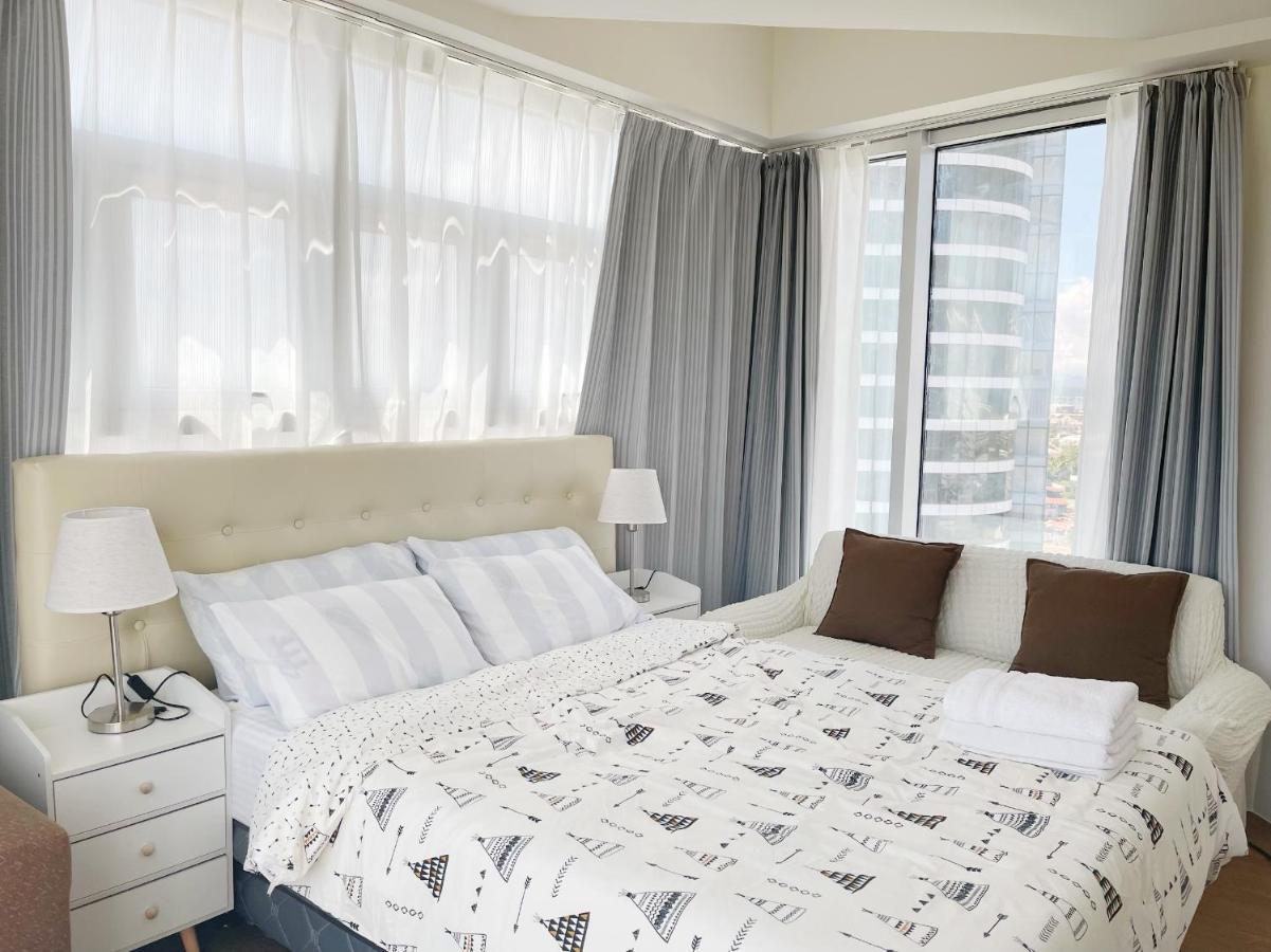 Inspiria Aparthotel Davao Exterior photo
